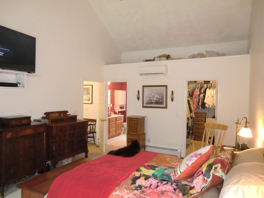 1211 Montalona Road Dunbarton, NH 03046 - Photo 23 of 32 Gallery Image 23