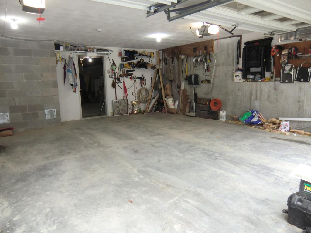 1211 Montalona Road Dunbarton, NH 03046 - Photo 28 of 32 Gallery Image 28
