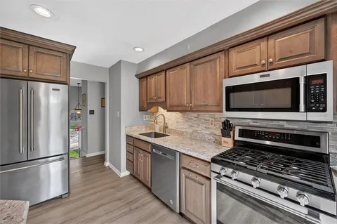 $310,000 | 307 Lawrence Place, Coraopolis, PA 15108