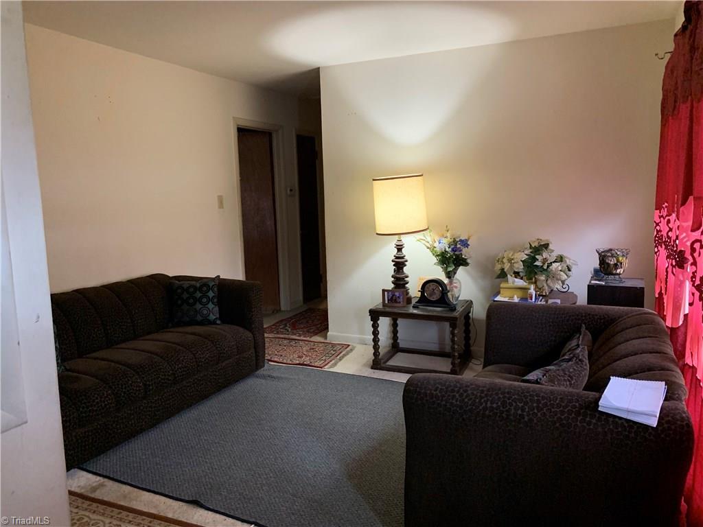 2211 Springhill Road Greensboro, NC 27403 - Photo 2 of 13 Gallery Image 2