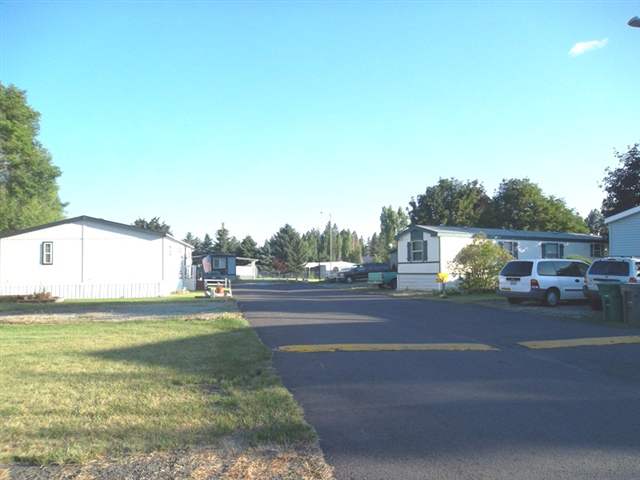3920 East Center Road, Unit 11 Mead, WA 99021 - Photo 8 of 8