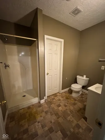 $285,000 | 429 Cardinal Drive, Whiteland, IN 46184