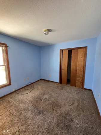 $285,000 | 429 Cardinal Drive, Whiteland, IN 46184
