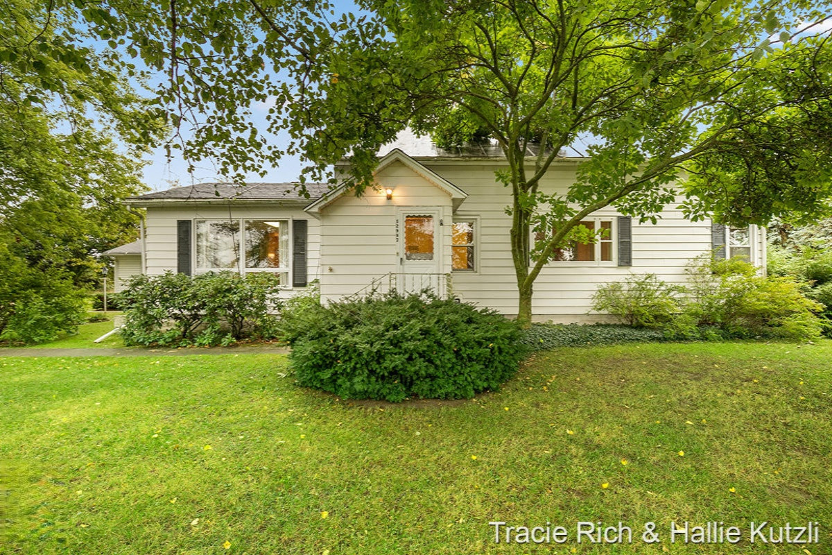 12997 West Stanton Road Trufant, MI 49347 - Photo 1 of 45 IMG_1000