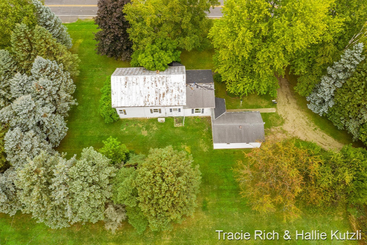 12997 West Stanton Road Trufant, MI 49347 - Photo 38 of 45 IMG_1034