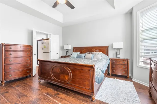 $484,900 | 1021 Southwest Cheshire Drive, Lee's Summit, MO 64083