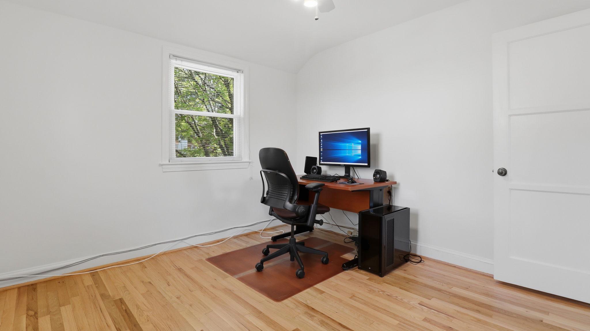 11708 Galt Avenue Silver Spring, MD 20902 - Photo 19 of 25 Bright and airy second bedroom.