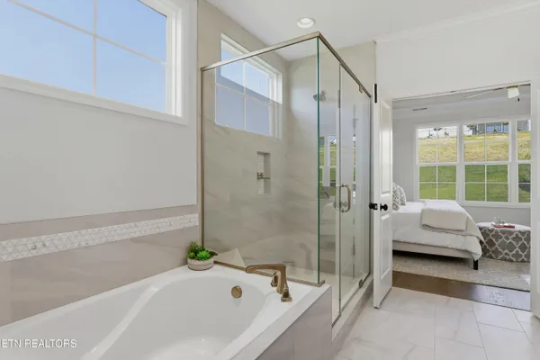 $869,900 | 12703 Red Poppy Drive, Farragut, TN 37934