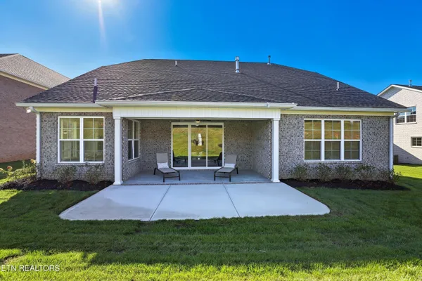 $869,900 | 12703 Red Poppy Drive, Farragut, TN 37934