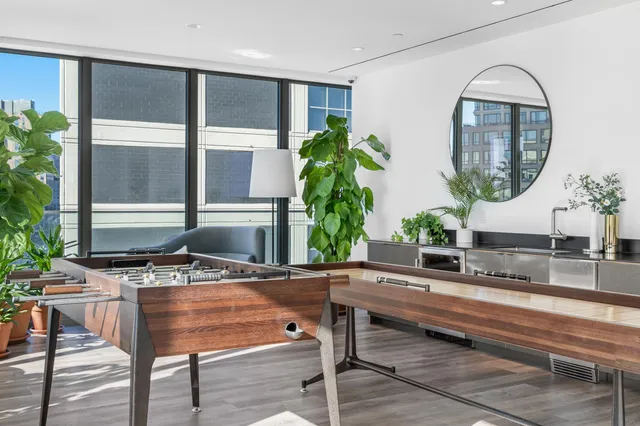 $7,100 | 545 Vanderbilt Avenue, Unit PH3C | Prospect Heights