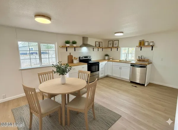 $309,900 | 3855 Sandpiper Drive, Reno, NV 89508