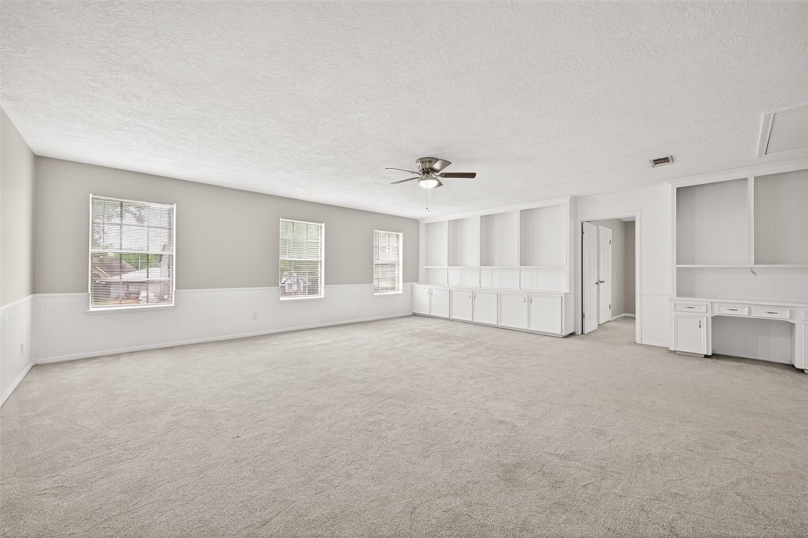 4230 Annawood Circle Spring, TX 77388 - Photo 45 of 50 a view of an empty room with a window