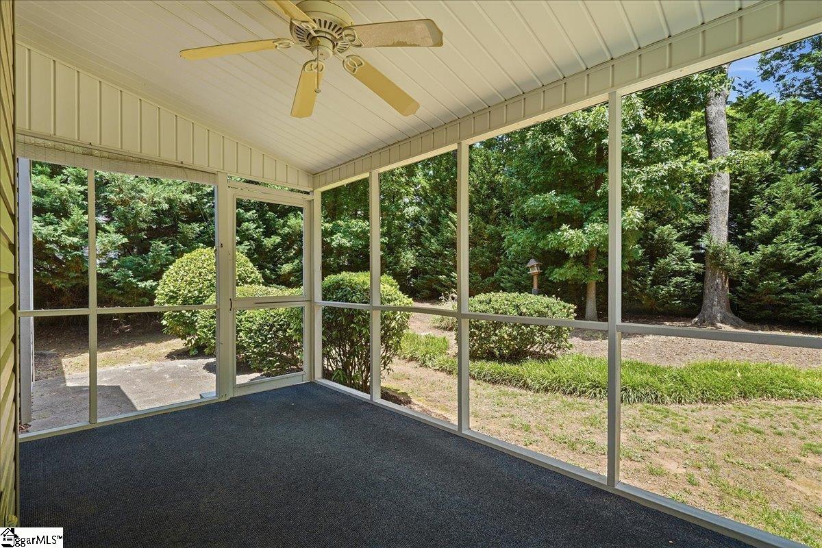 407 Roberts Road Taylors, SC 29687 - Photo 35 of 46 Gallery Image 35
