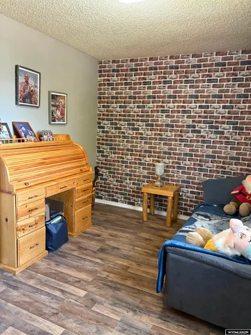 $280,000 | 715 Emerald Street, Kemmerer, WY 83101