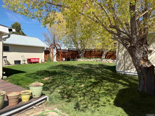 $280,000 | 715 Emerald Street, Kemmerer, WY 83101