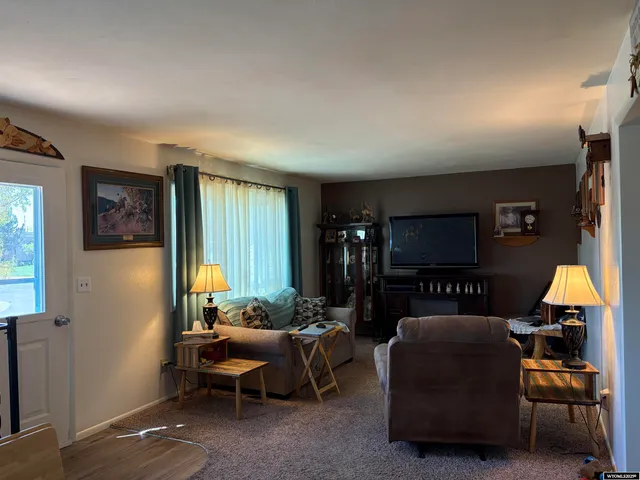 $280,000 | 715 Emerald Street, Kemmerer, WY 83101
