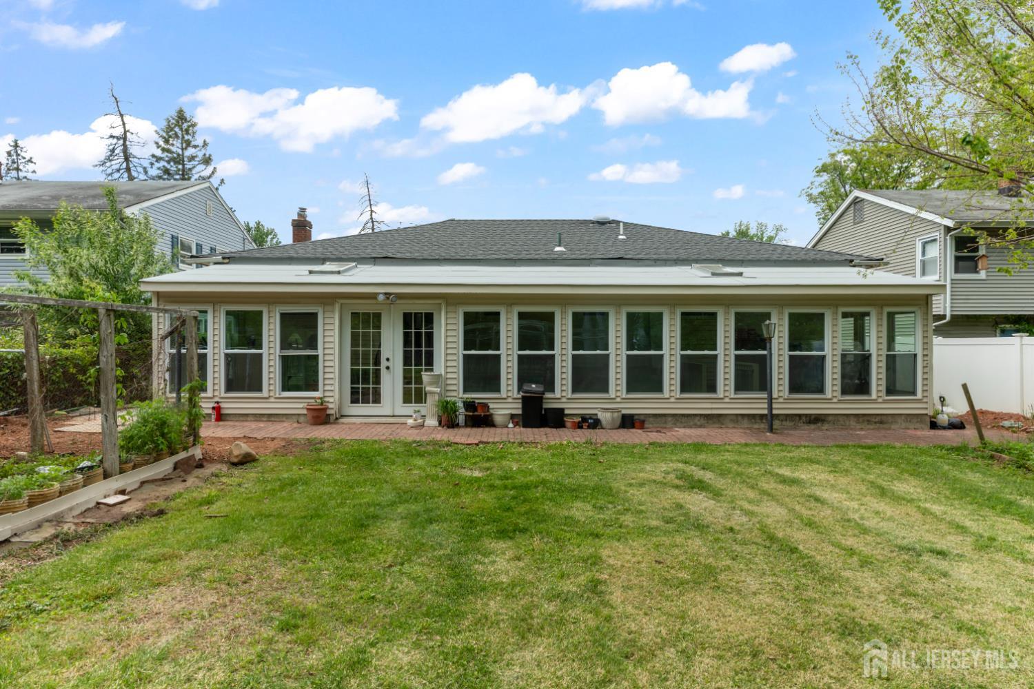 22 Foley Avenue Edison, NJ 08820 - Photo 33 of 41