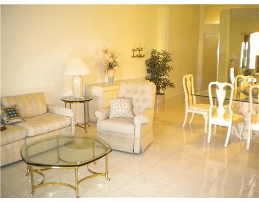 10961 Lakemore Lane, Unit B Boca Raton, FL 33498 - Photo 4 of 13 Additional Photo