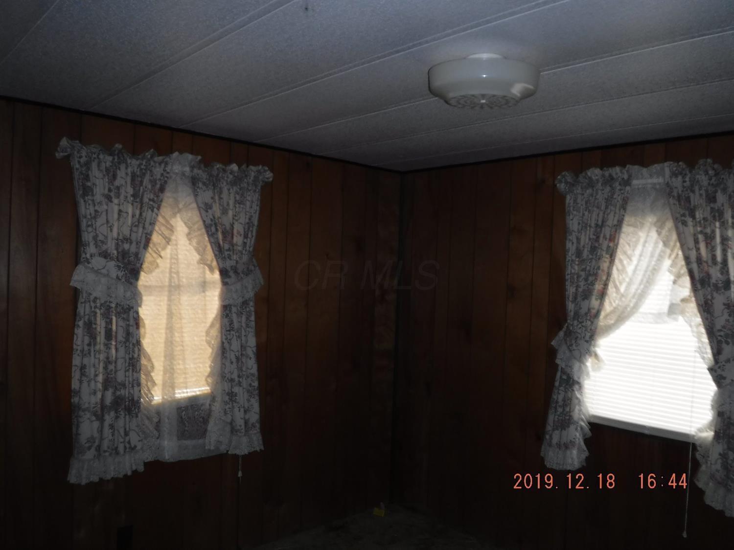 93 Plano Road Washington Court House, OH 43160 - Photo 6 of 19