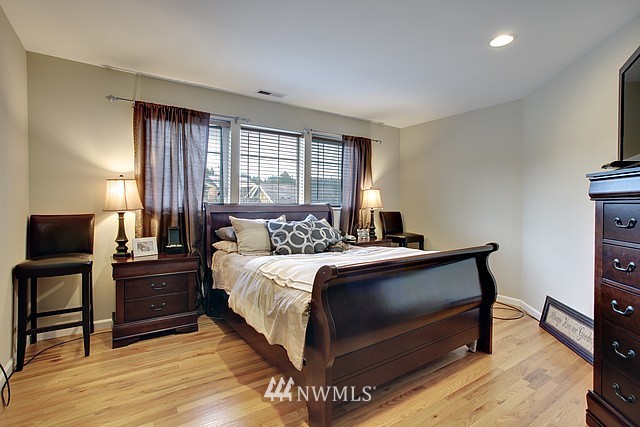 23918 33rd Drive Southeast Bothell, WA 98021 - Photo 6 of 12
