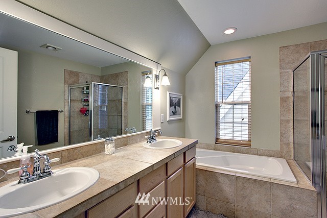 23918 33rd Drive Southeast Bothell, WA 98021 - Photo 7 of 12