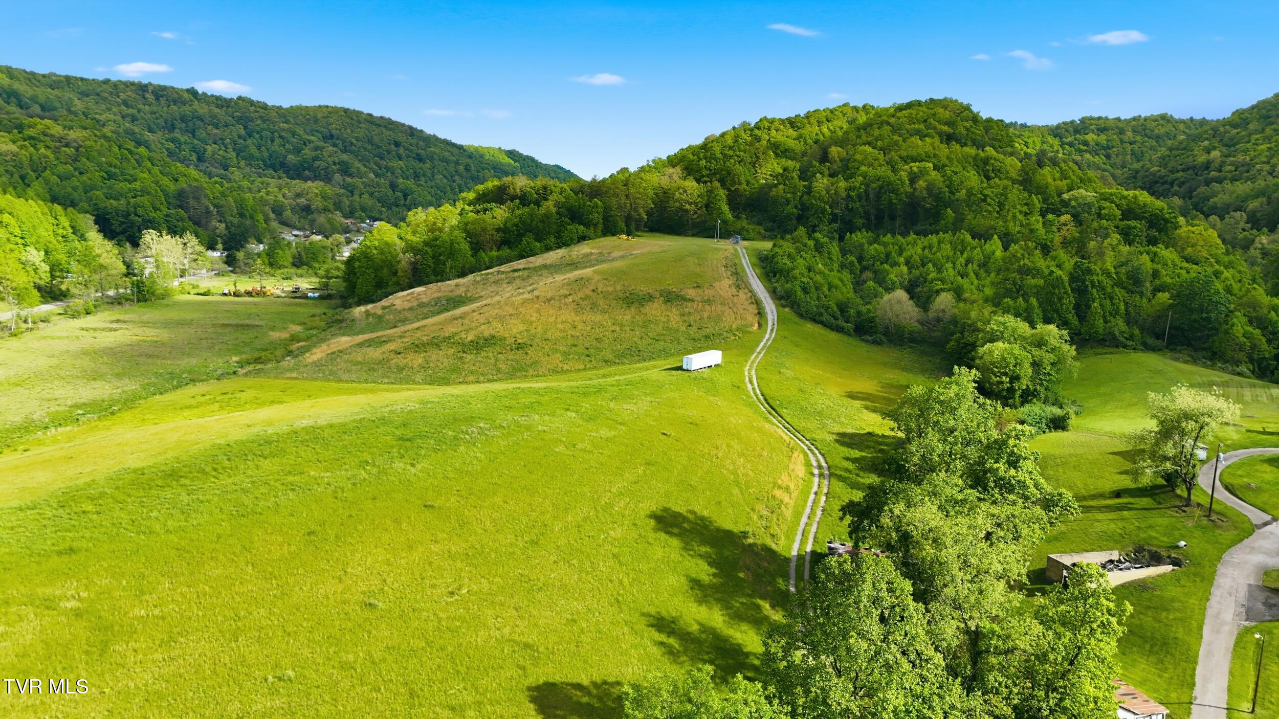 Tbd Toms Creek Road Coeburn, VA 24230 - Photo 2 of 13 12_dji_20260514091143_0739_d