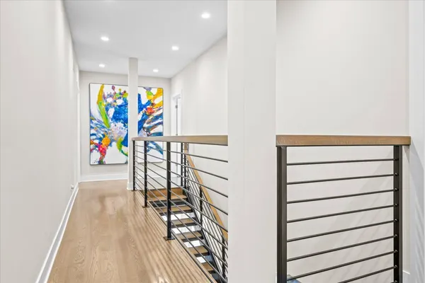 $1,299,000 | 2009 Skyelar Court, Highland Park, IL 60035