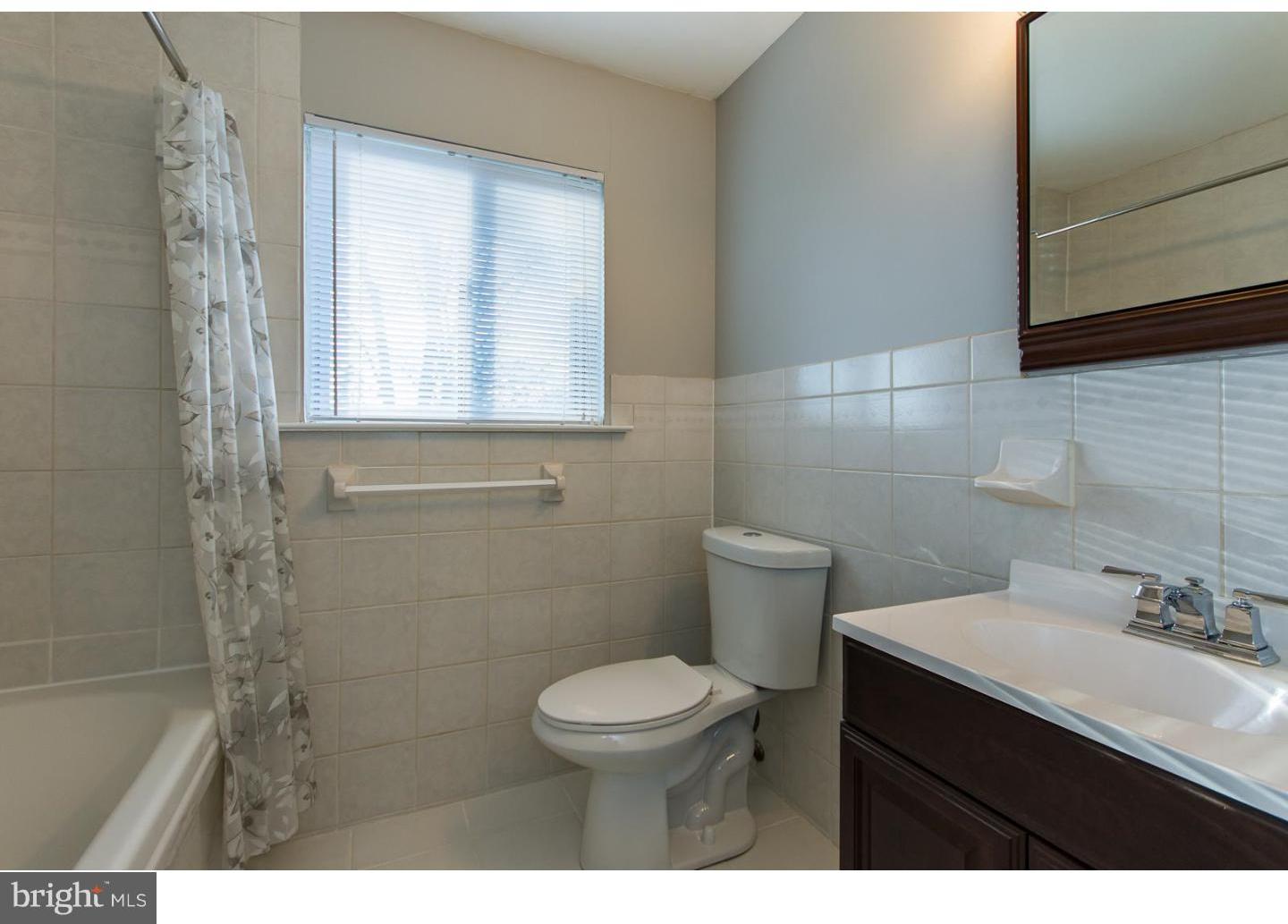 28 Cordele Road Newark, DE 19711 - Photo 21 of 25 Bathroom