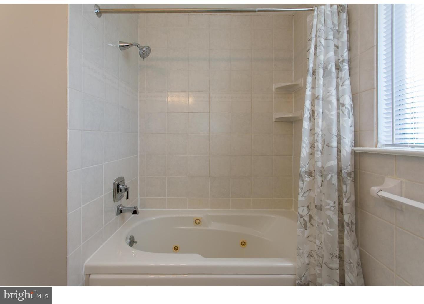 28 Cordele Road Newark, DE 19711 - Photo 22 of 25 Bathroom