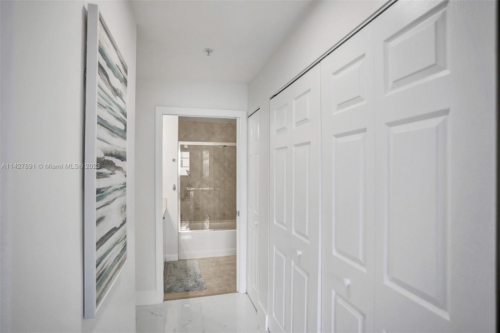 233 South Federal Highway, Unit 605 Boca Raton, FL 33432 - Photo 30 of 41 a view of a bathroom