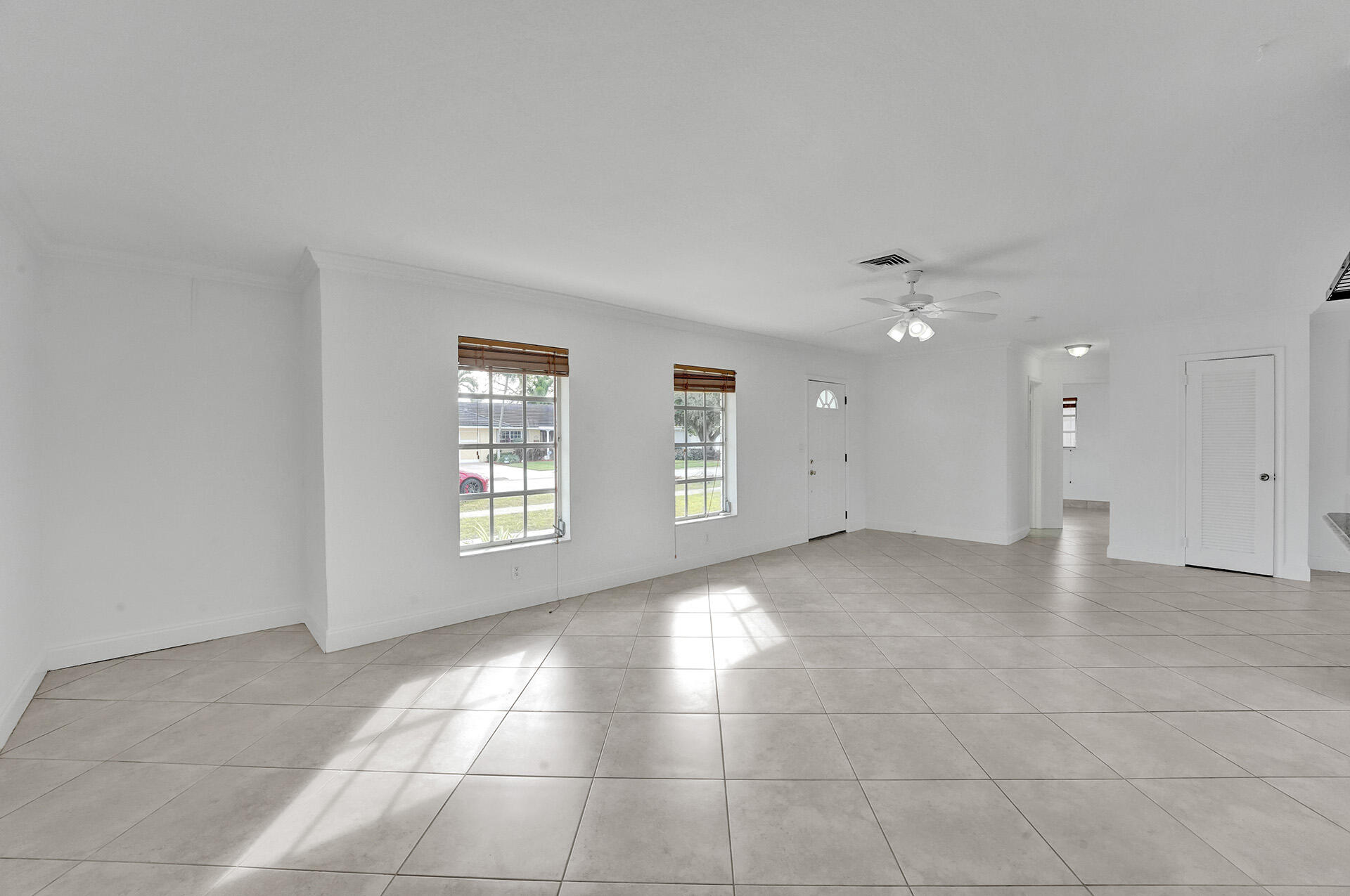1069 Southwest 12th Road Boca Raton, FL 33486 - Photo 17 of 49 RJP00354