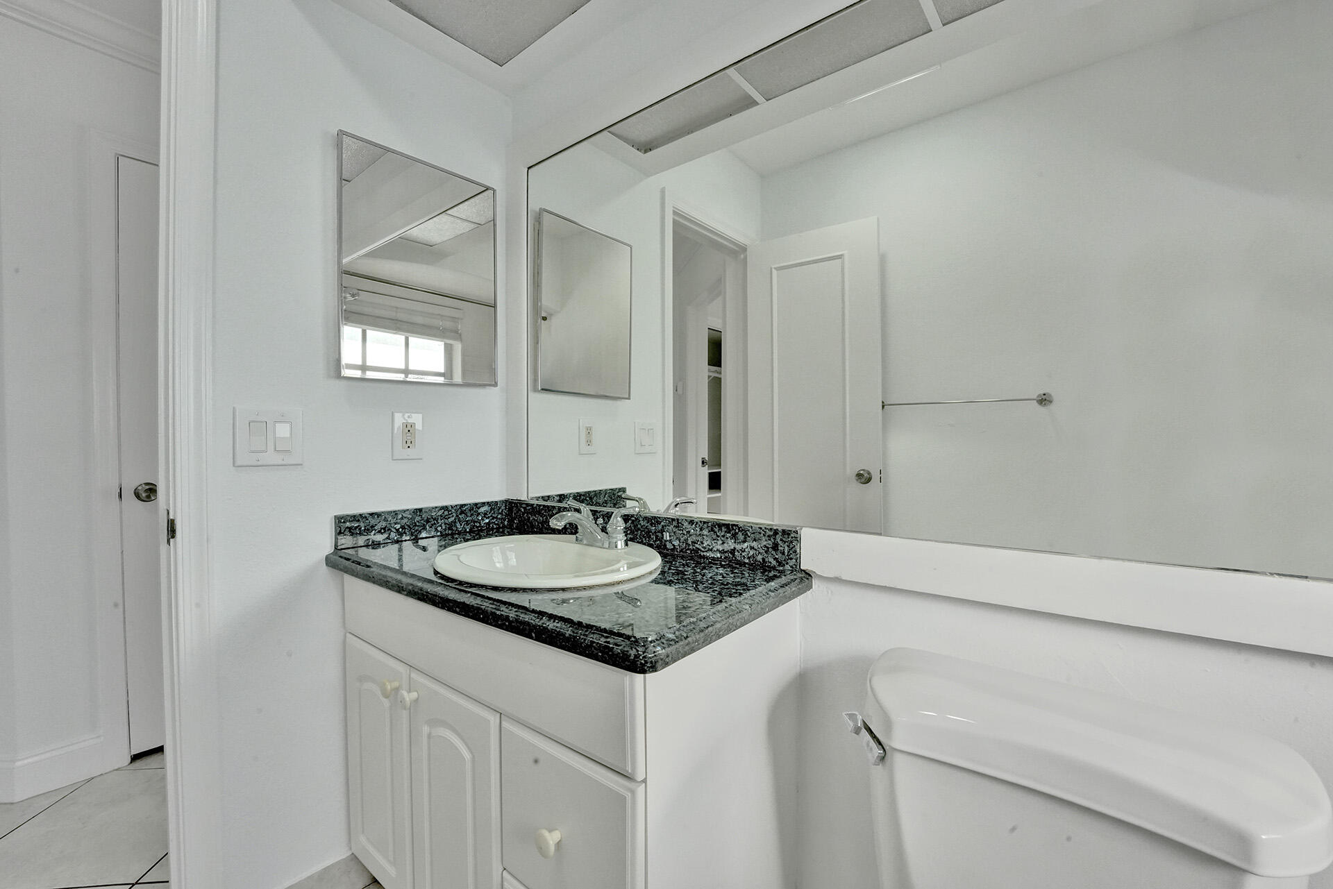 1069 Southwest 12th Road Boca Raton, FL 33486 - Photo 26 of 49 RJP00384