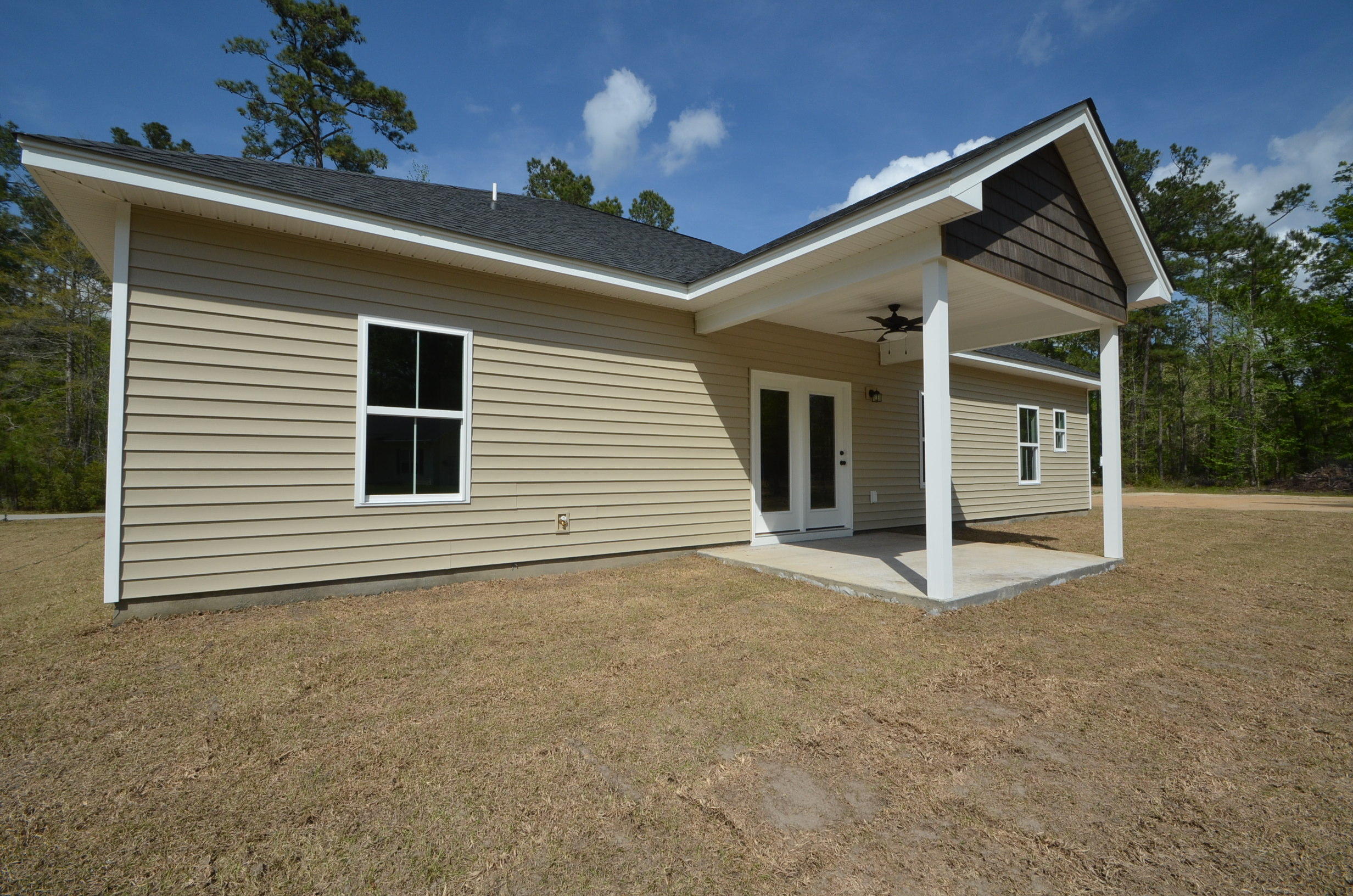 105 Whitesville Road Moncks Corner, SC 29461 - Photo 3 of 19 DSC_0272