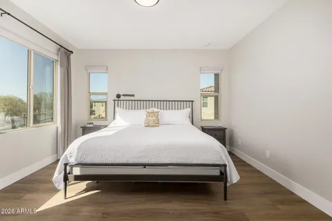 $499,000 | 675 East Ginko Avenue, Unit 201, Gilbert, AZ 85297