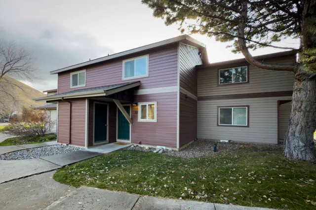 $410,000 | 850 Shenandoah Drive, Unit 22, Hailey, ID 83333