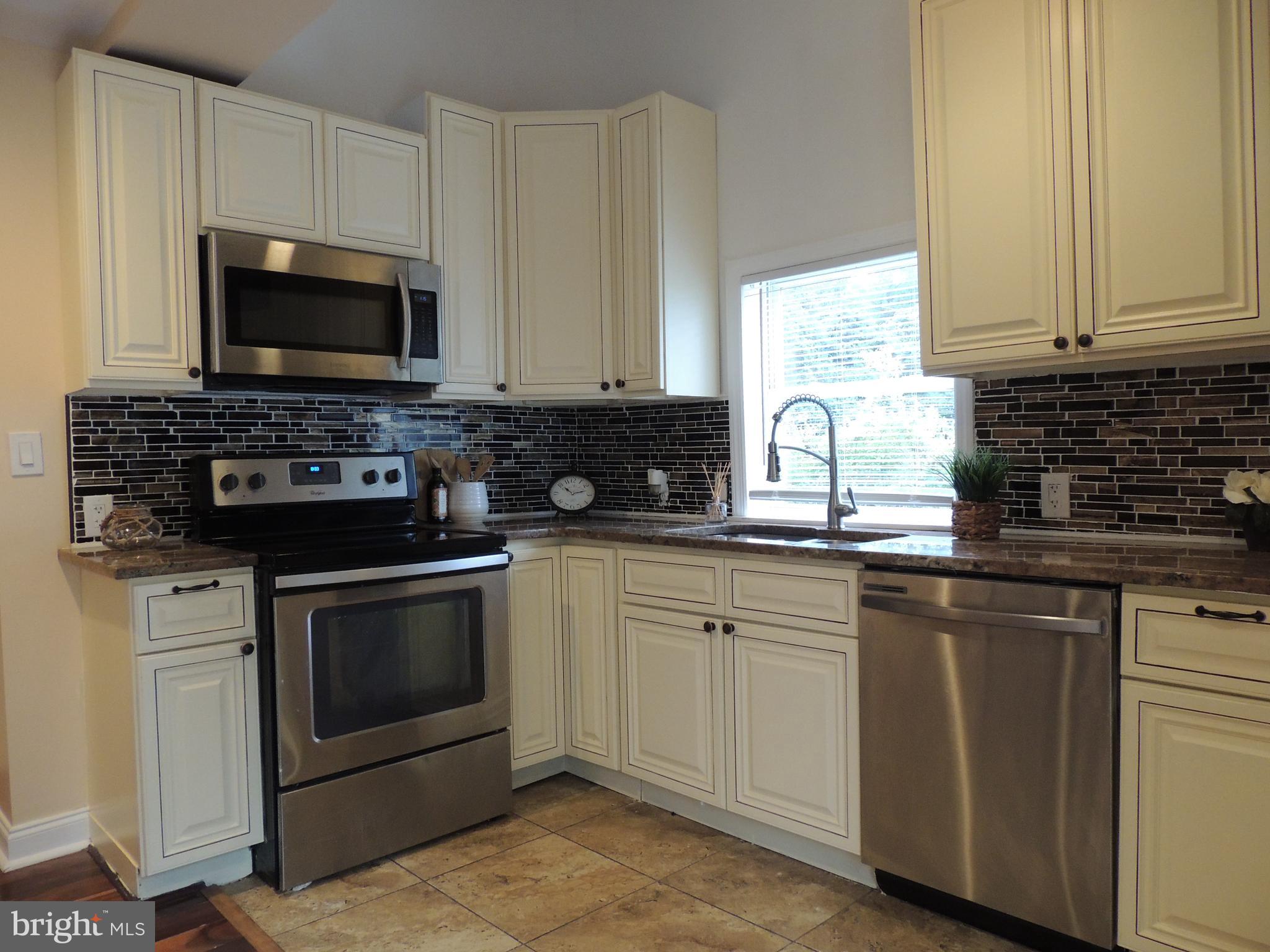 113 Marsh Road Wilmington, DE 19809 - Photo 7 of 20