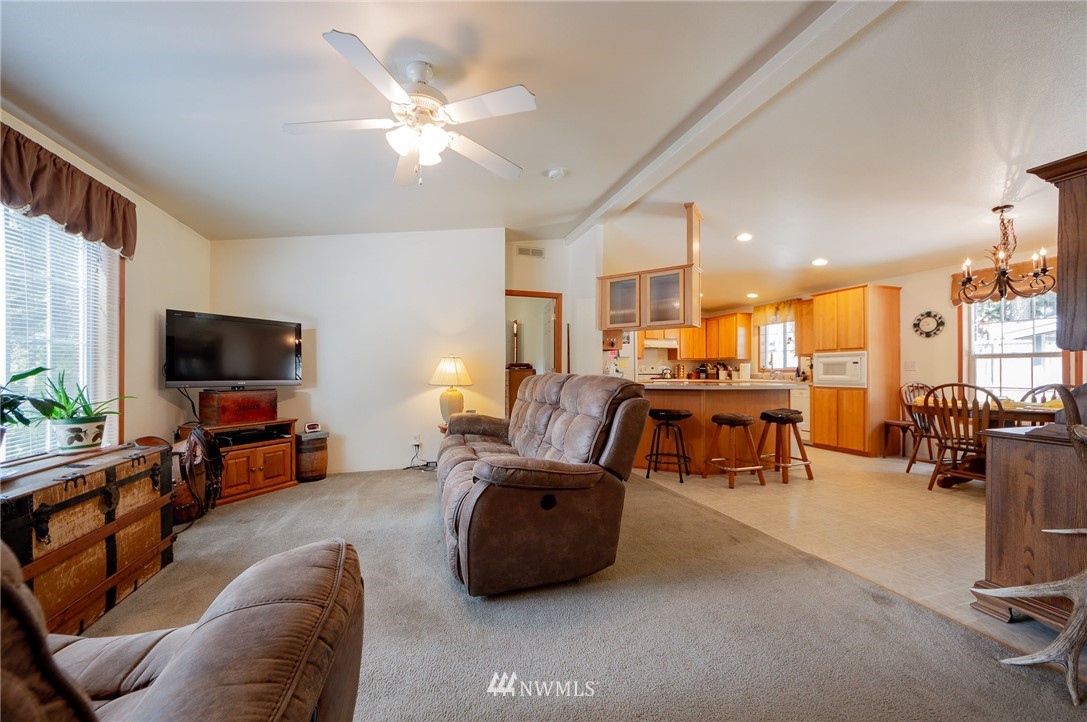 21309 Stetson Road Leavenworth, WA 98826 - Photo 5 of 14 Gallery Image 5