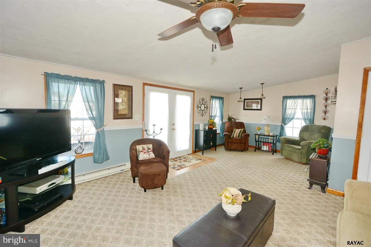 317 Mt Pleasant Road Hanover, PA 17331 - Photo 5 of 29 Gallery Image 5