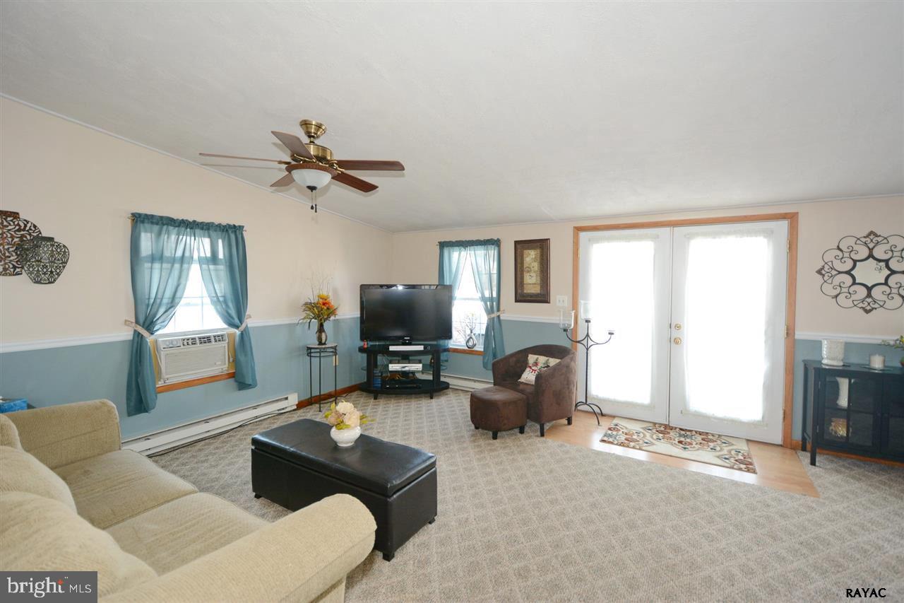 317 Mt Pleasant Road Hanover, PA 17331 - Photo 6 of 29 Gallery Image 6