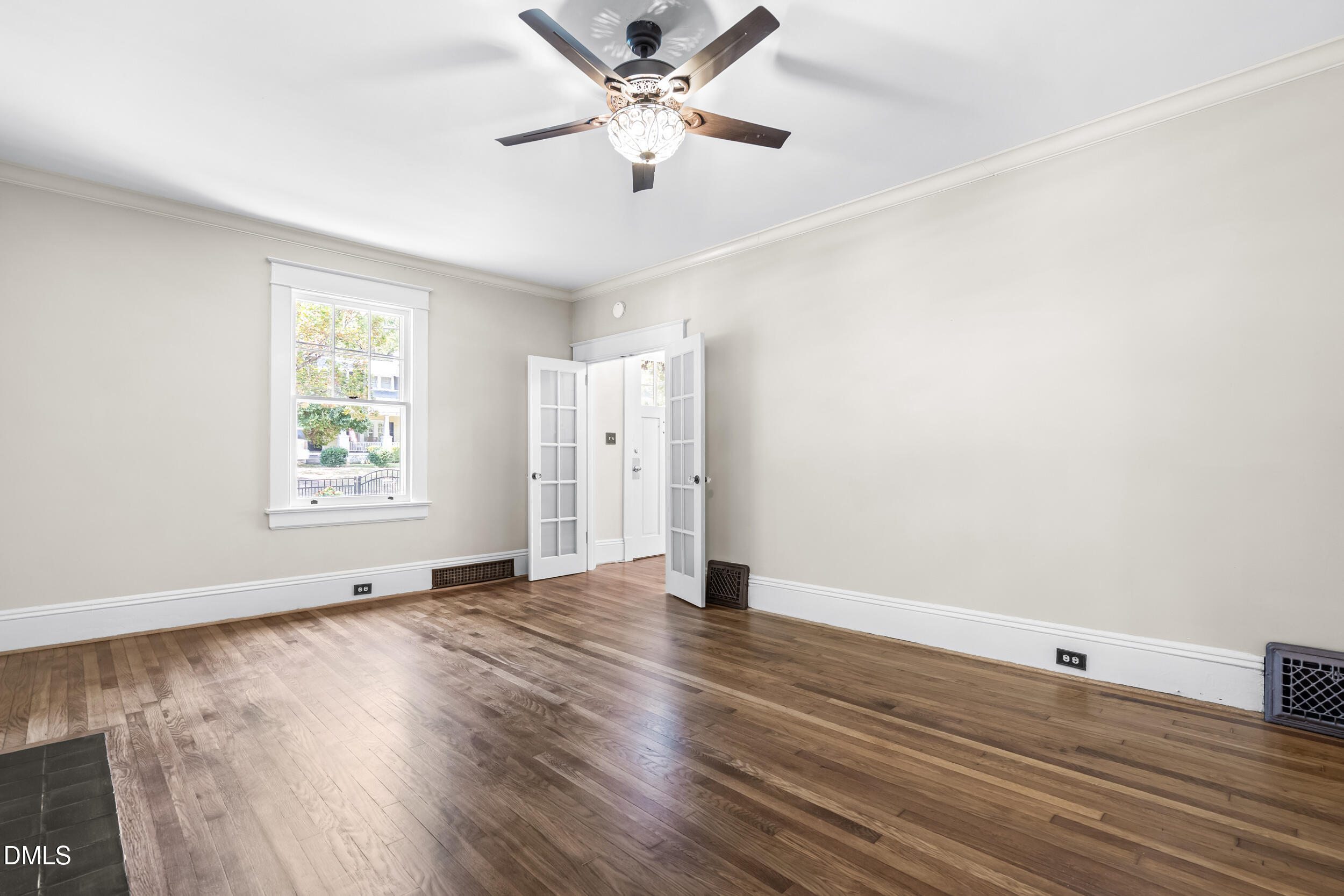 1902 Glenwood Avenue Raleigh, NC 27608 - Photo 33 of 78 16_dsc07437