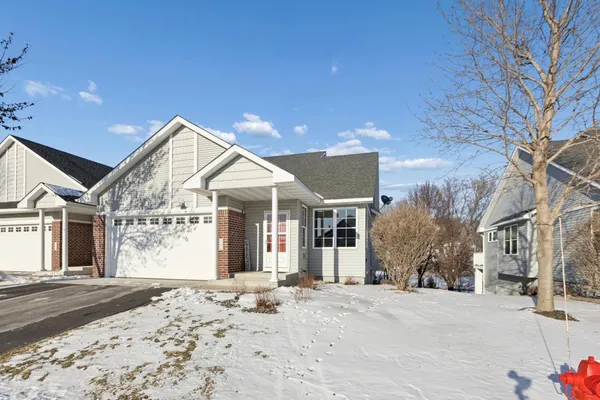 $355,000 | 11052 16th Street Northeast, St. Michael, MN 55376