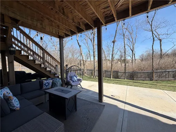 $530,000 | 12213 North Virginia Avenue, Kansas City, MO 64165