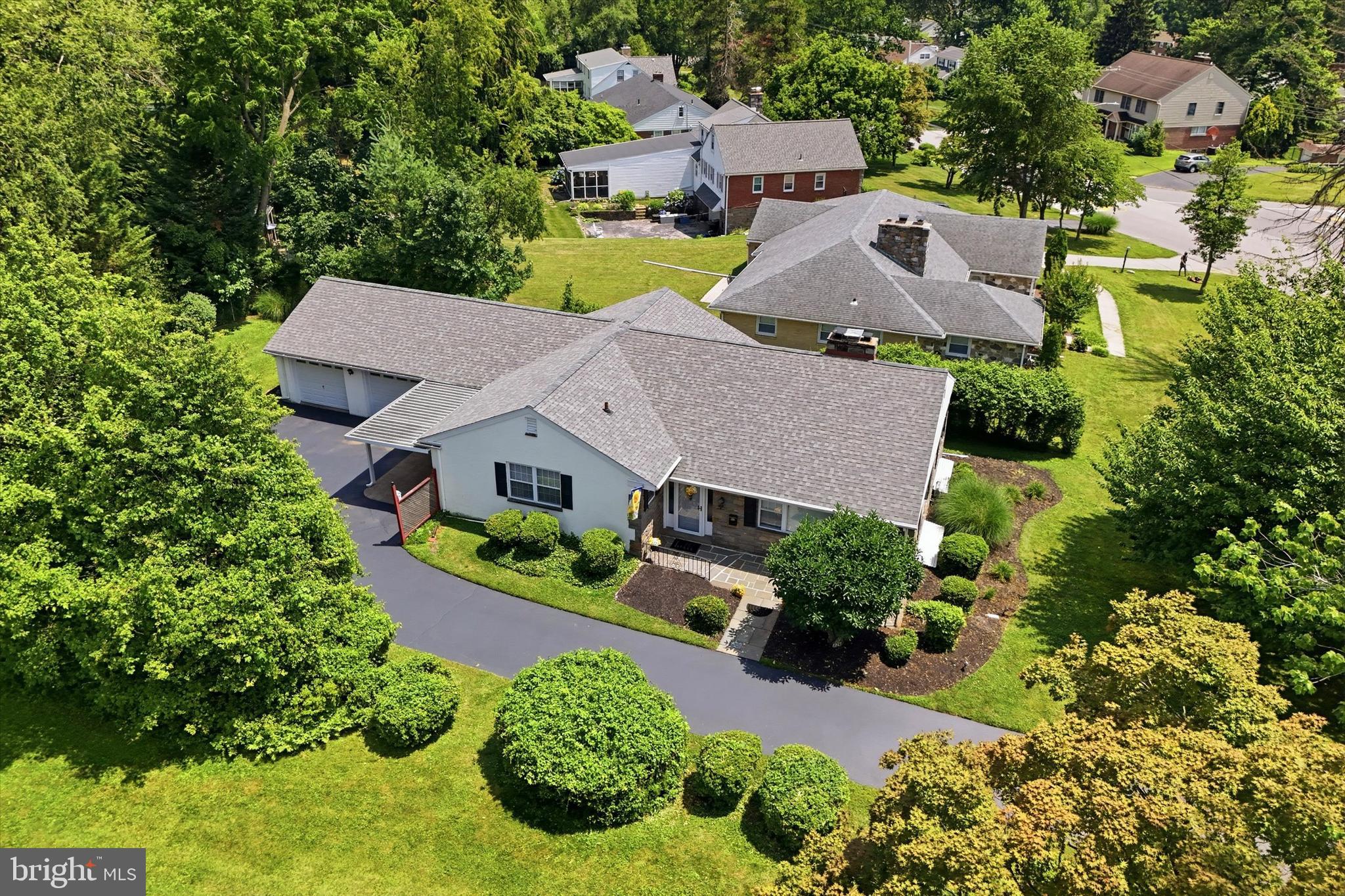 276 Ellis Road Havertown, PA 19083 - Photo 1 of 36 One level living!