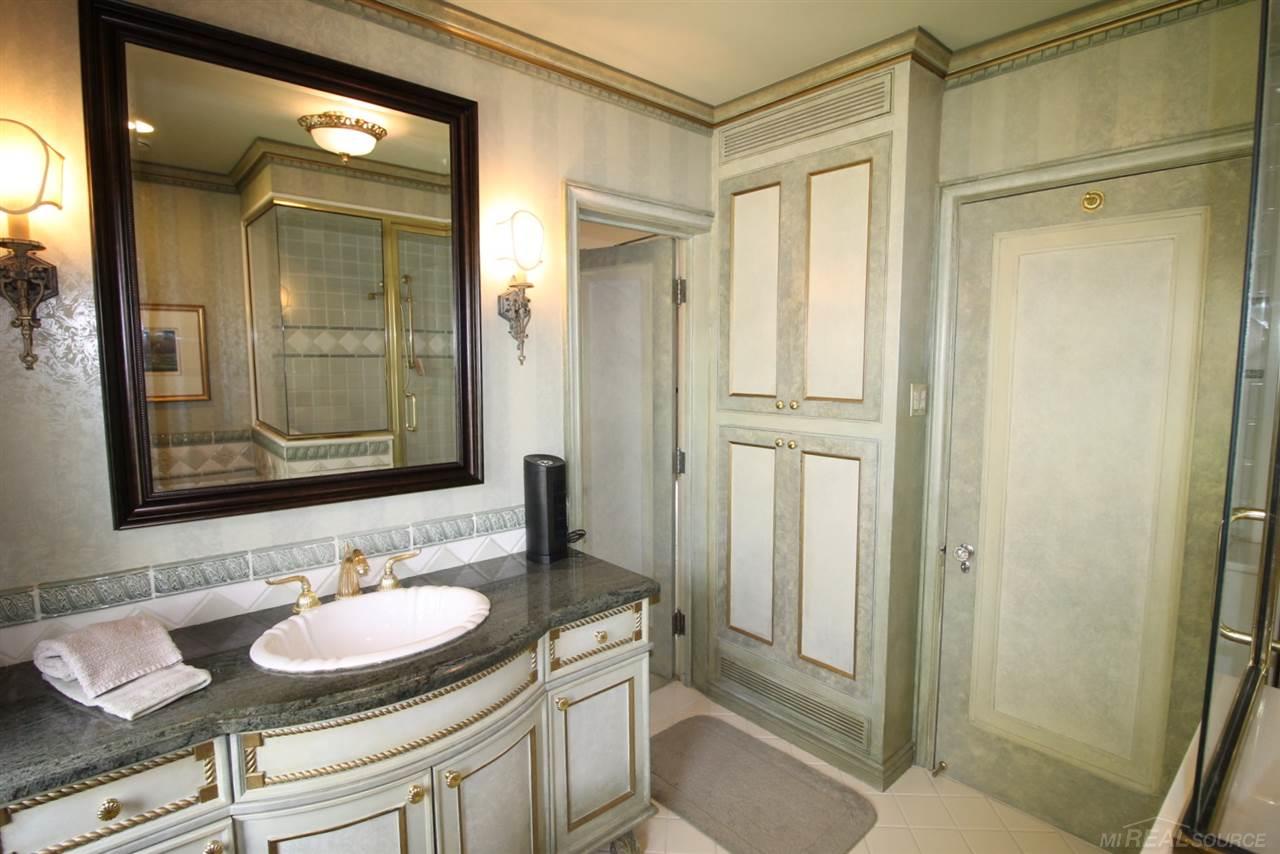 865 Trombley Road Grosse Pointe Park, MI 48230 - Photo 49 of 99