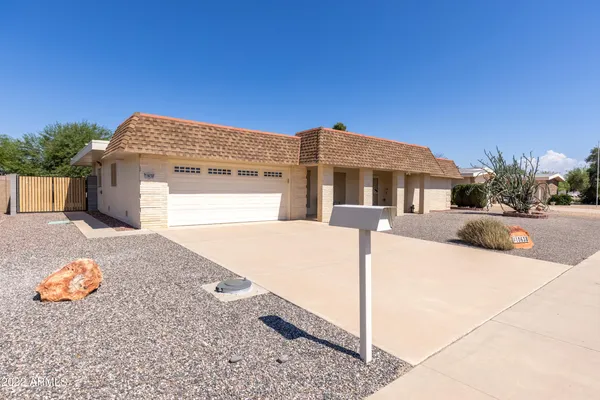 $3,300 | 10638 West Sequoia Drive, Sun City, AZ 85373