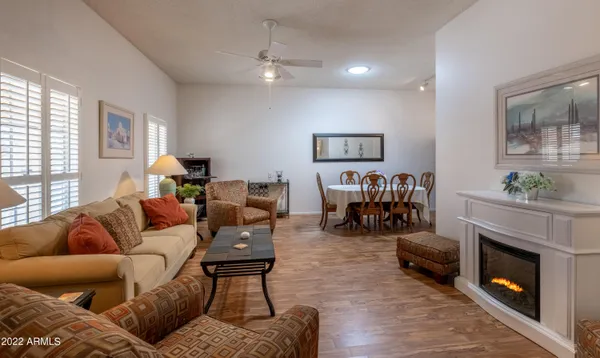 $3,300 | 10638 West Sequoia Drive, Sun City, AZ 85373