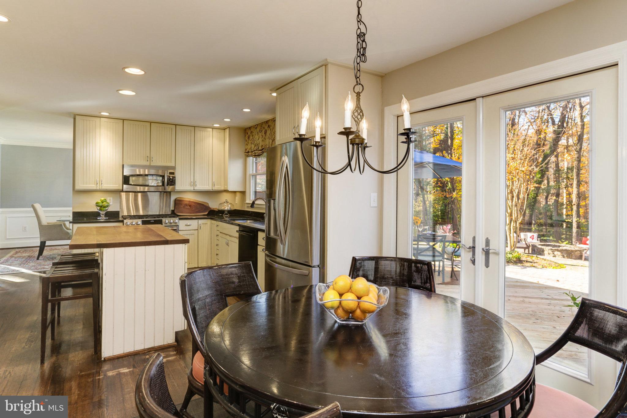14 Old Sturbridge Road Arnold, MD 21012 - Photo 23 of 56 Eat-in Kitchen