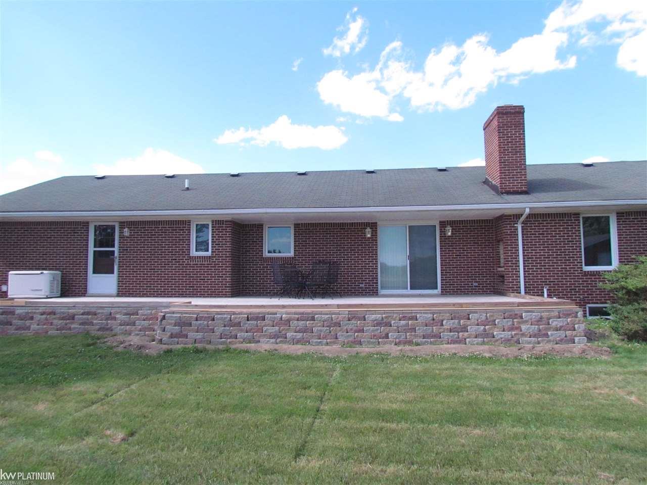 21790 Bordman Road Armada, MI 48005 - Photo 38 of 39 31350627-37.JPG