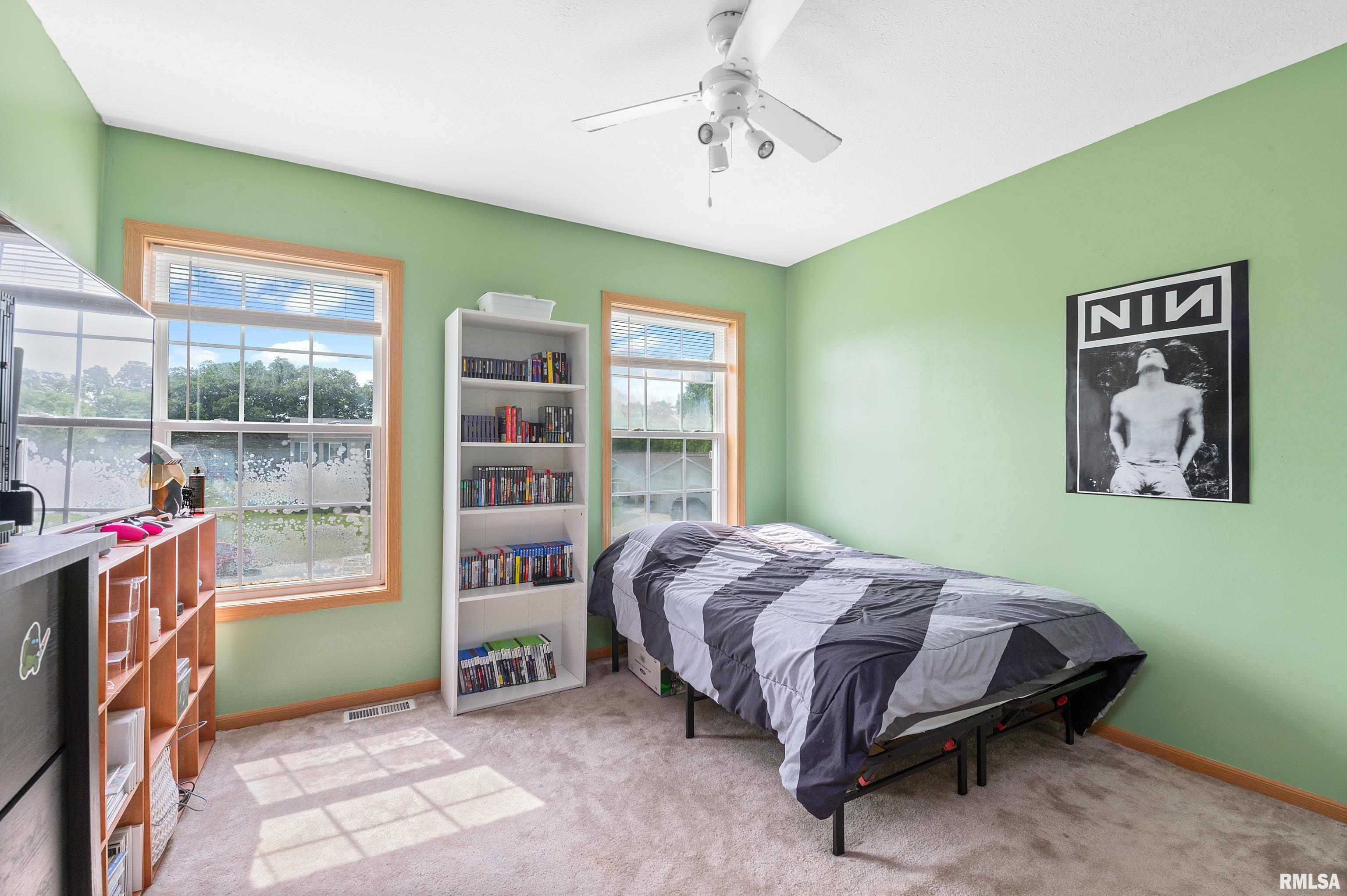 609 18th Street Silvis, IL 61282 - Photo 16 of 26