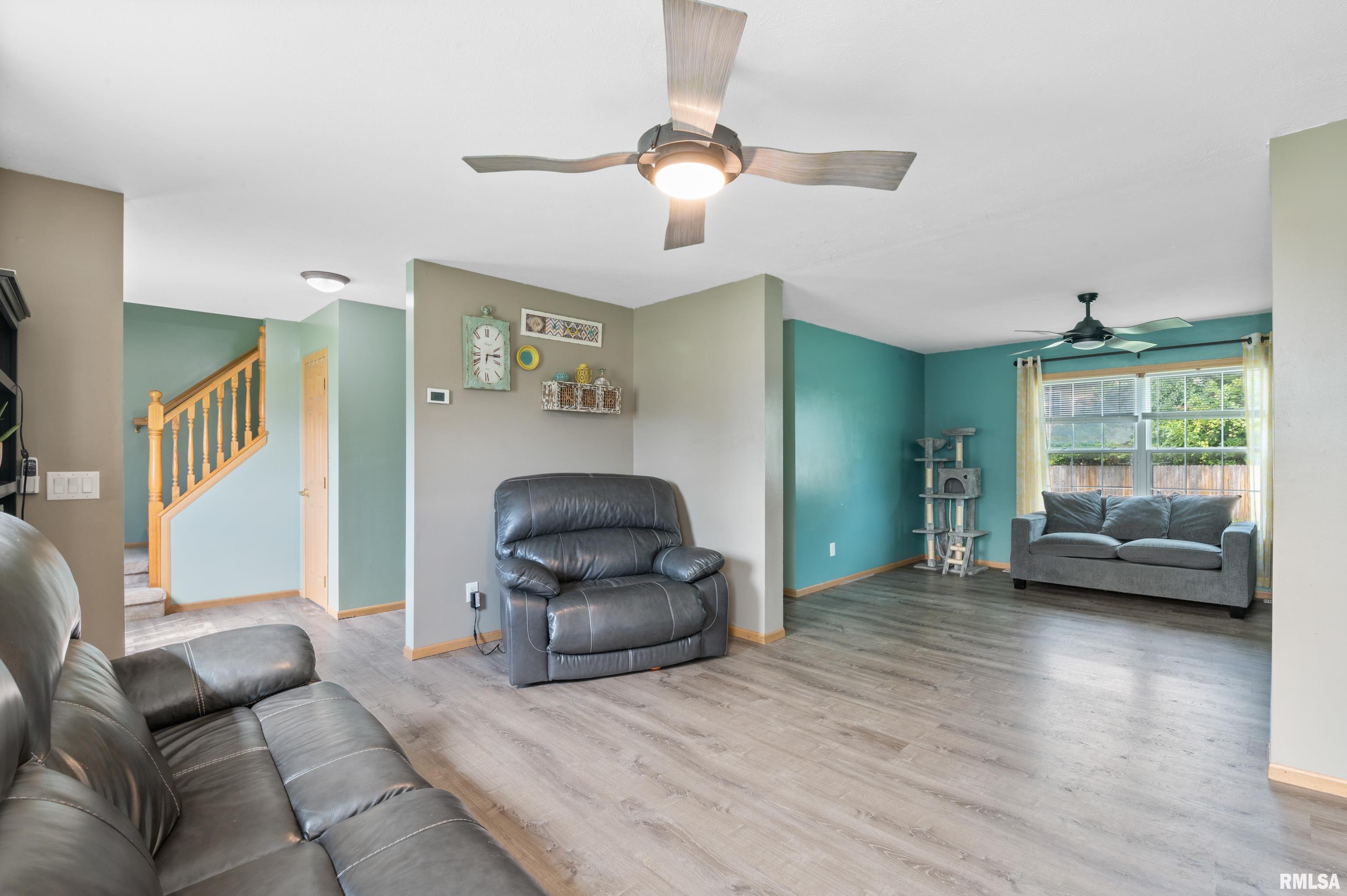 609 18th Street Silvis, IL 61282 - Photo 4 of 26